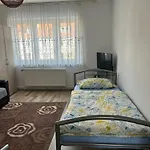 Messe-Wohnung Mit Balkon