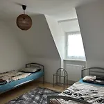 Messe-Wohnung Mit Balkon