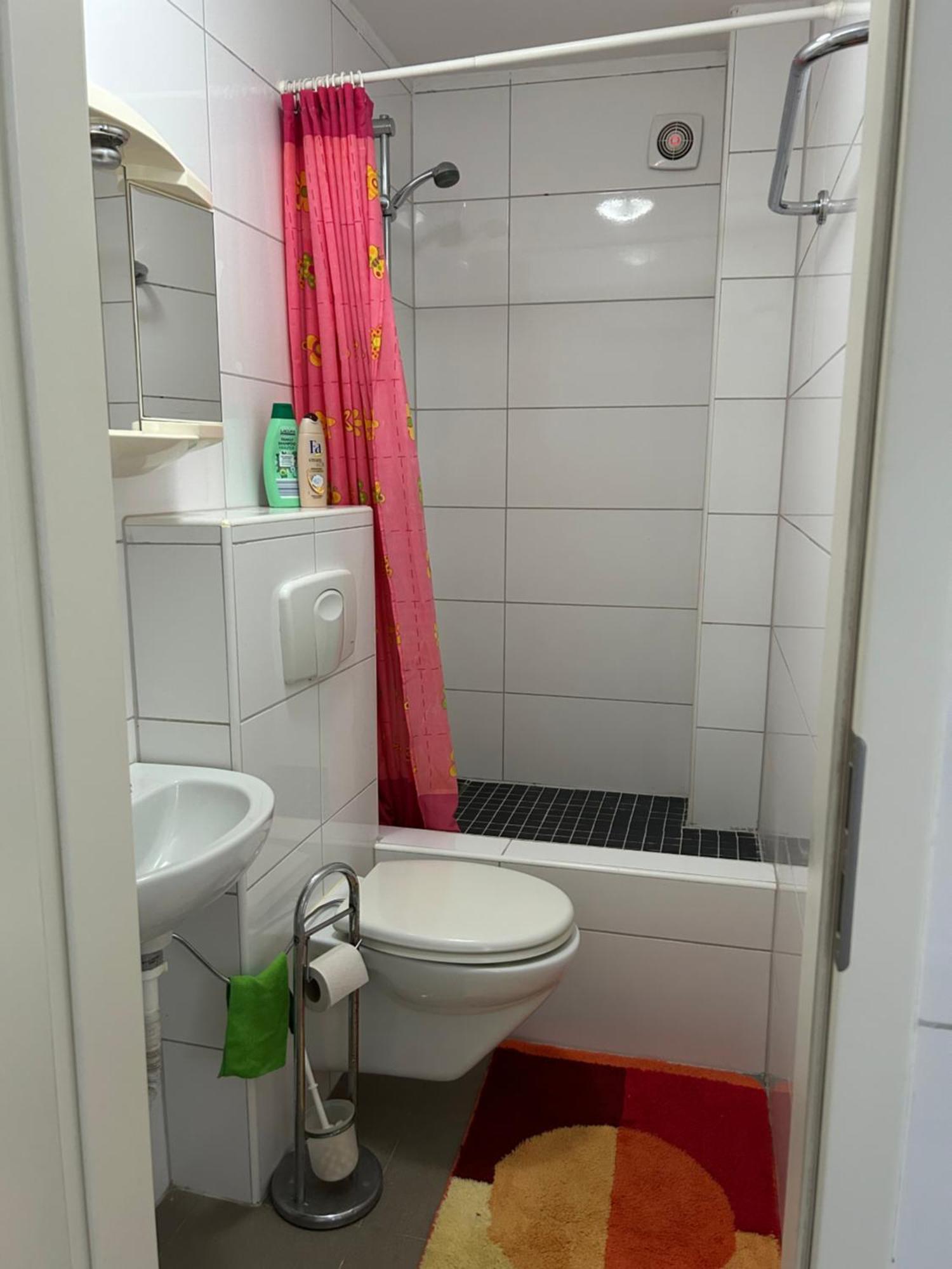 Apartment Messe-wohnung Mit Balkon Hannover