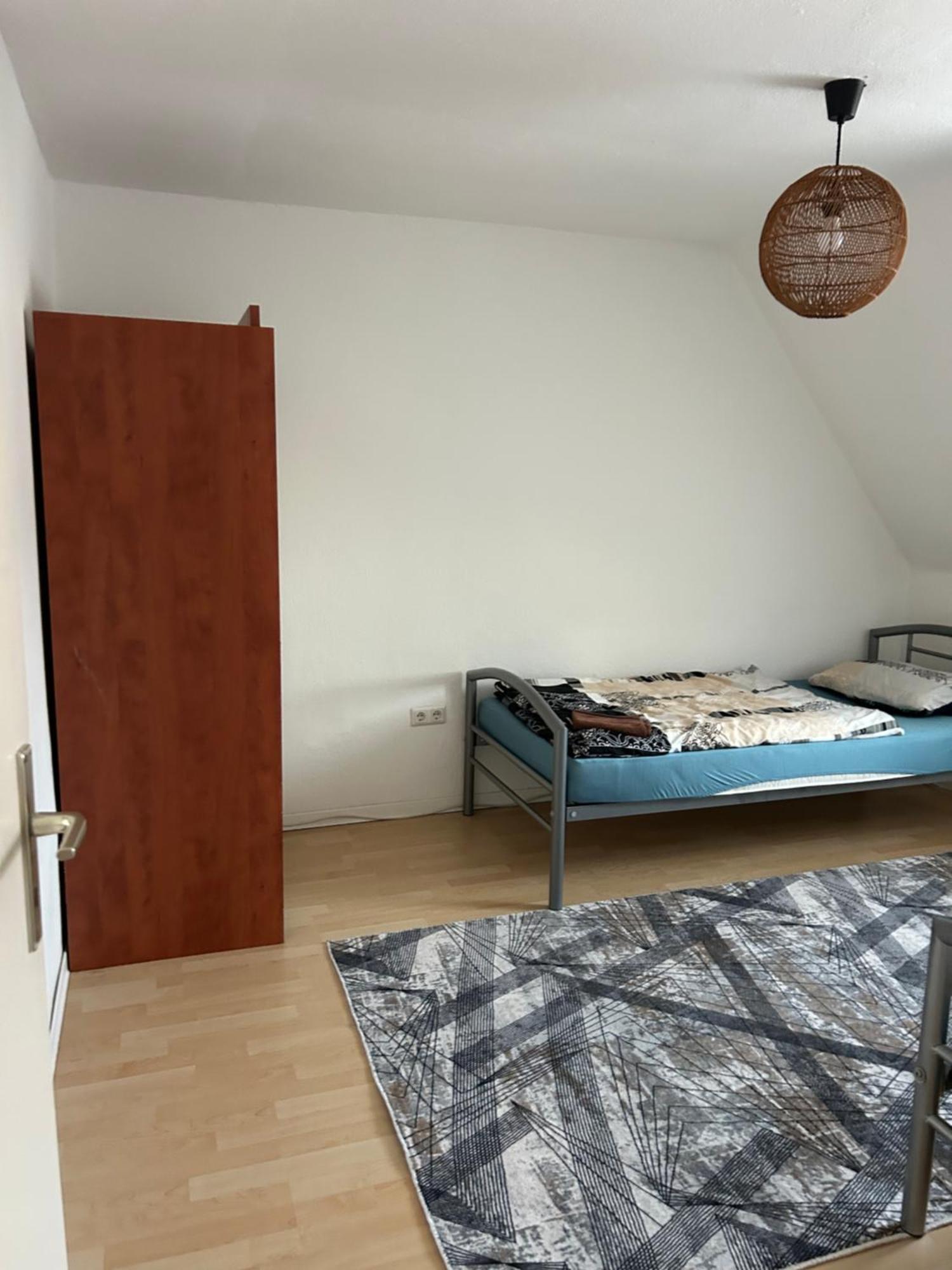 Messe-wohnung Mit Balkon